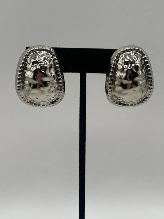Park Lane Jewelry - Park Lane Earrings Silver Tone Chunky Hammered Clip On Earrings Statement Fun